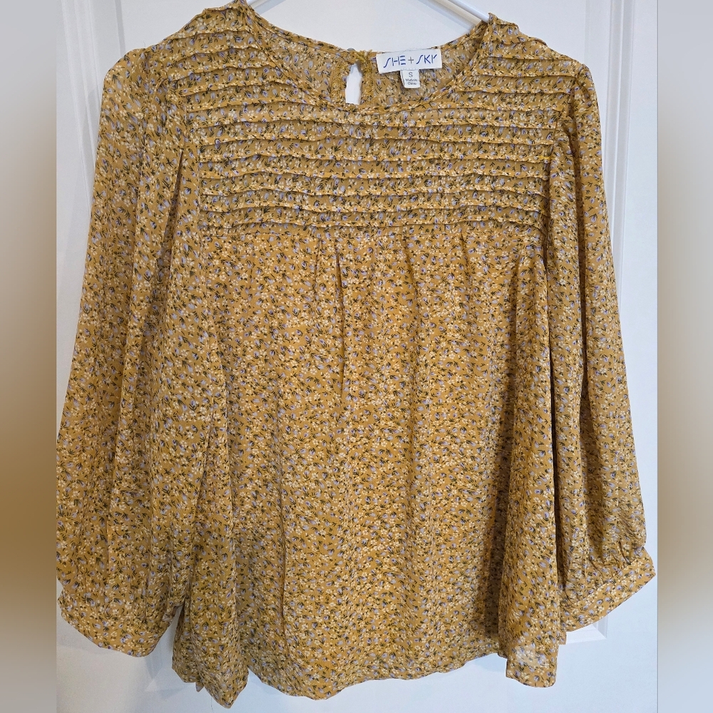 She + Sky Yellow Smocked 3/4 Sleeve Blouse